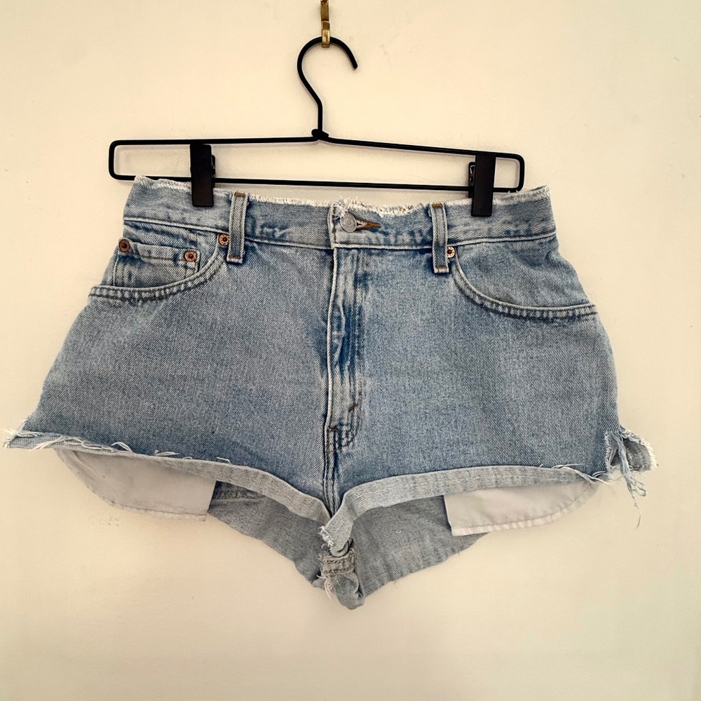 Levis Vintage 550 Relaxed Fit Jean Denim Shorts High Rise Women Size 10 L/M